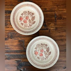 Churchill Pottery Strawberry Dessert Plates